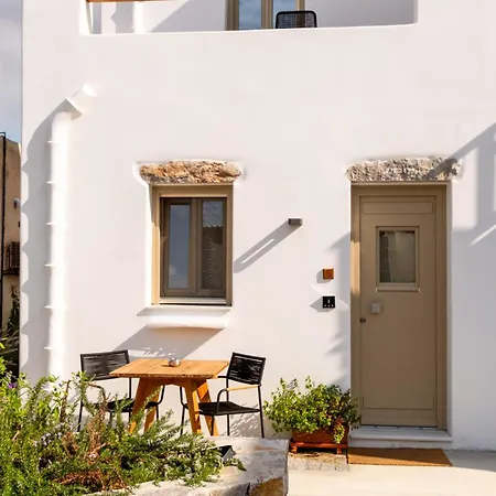 Soil Amorgos 酒店 *